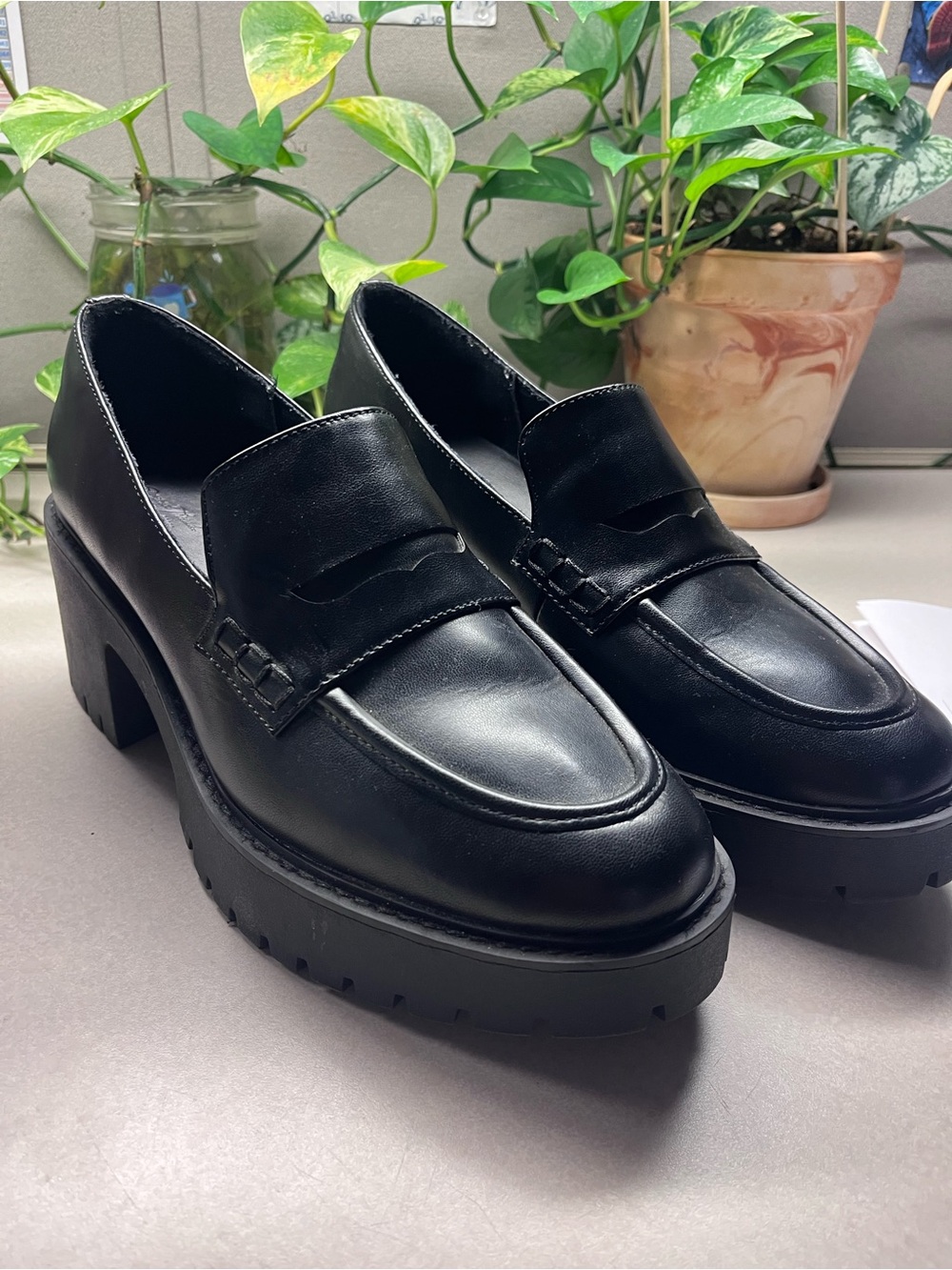 Universal Thread Chunky Loafers